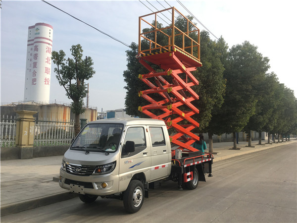 汽油款唐駿10米升降平臺車