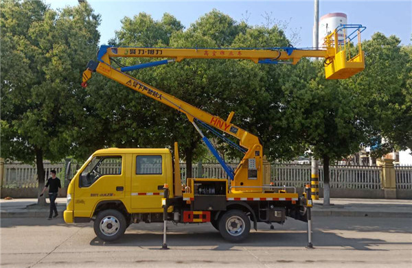 福田雙排13米藍(lán)牌高空作業(yè)車