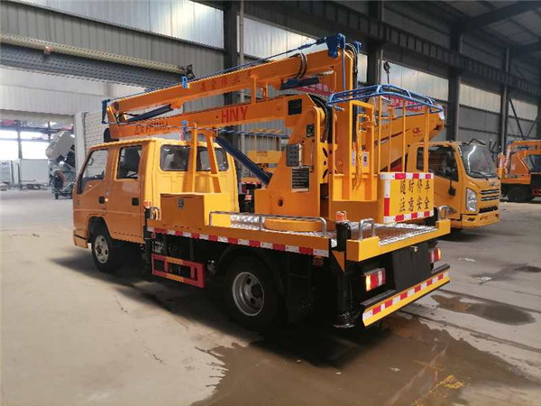 江鈴13米藍牌高空作業車