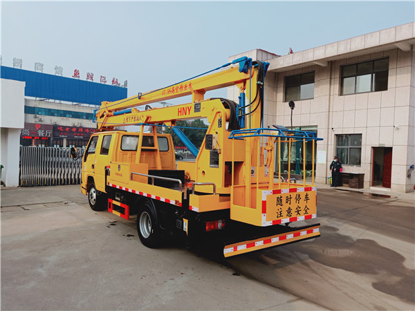 江鈴17.5米高空作業車