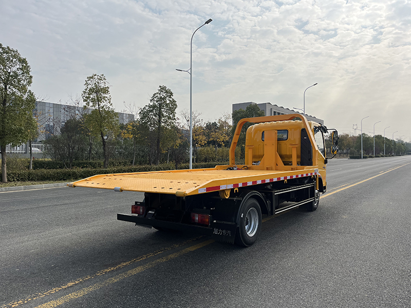 國六藍(lán)牌重汽豪沃全落地清障車(重載型)